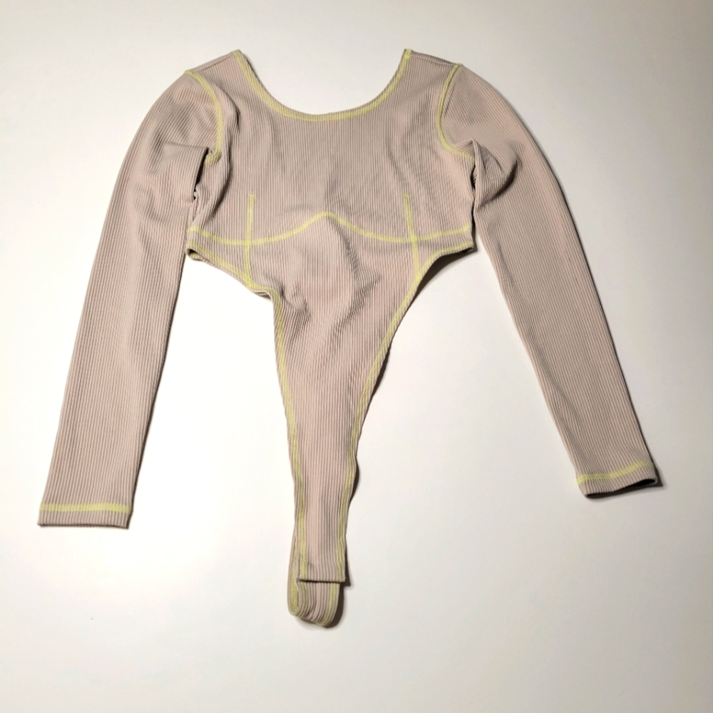 NWT Hi cut ribbed bodysuit M